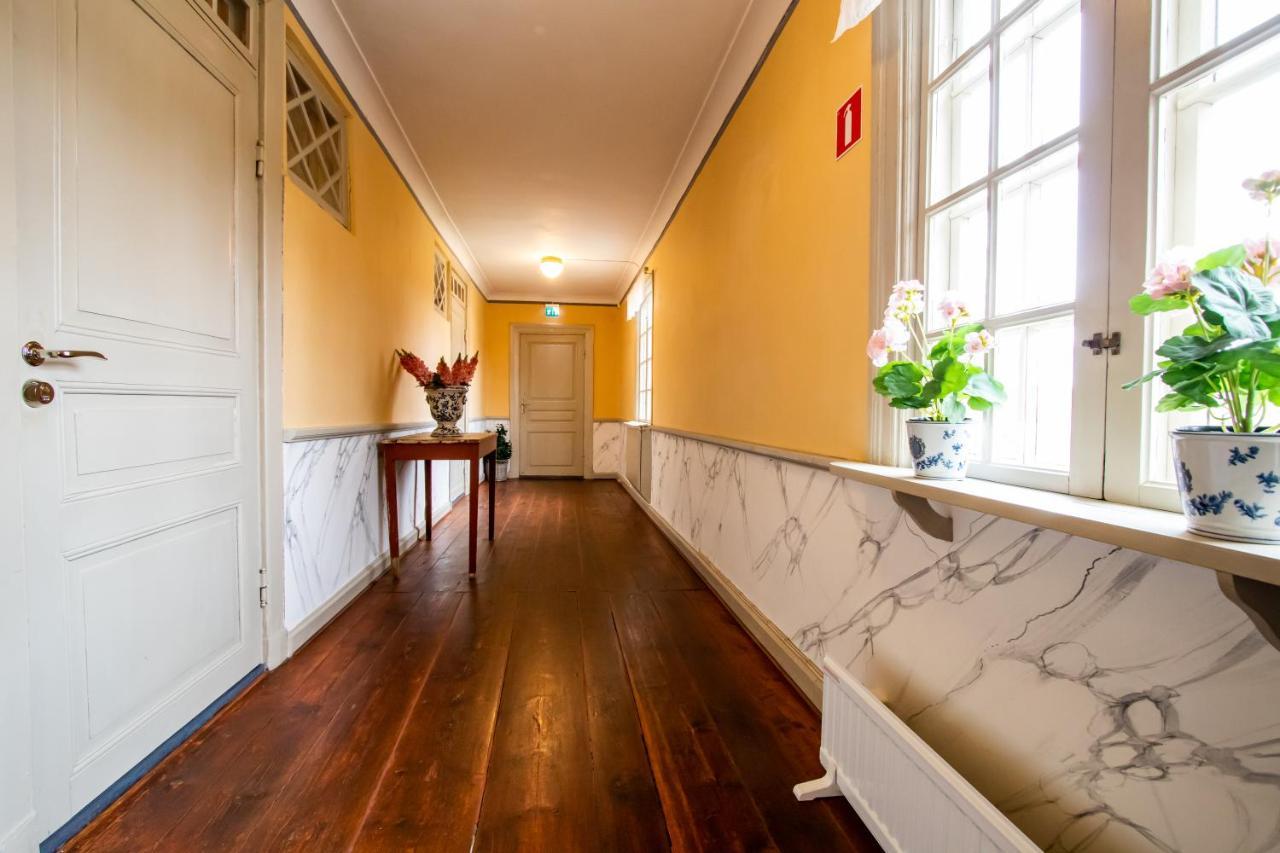 Hotell Dahlstroemska Garden 瓦斯泰纳 外观 照片